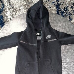 Nike tech jacket